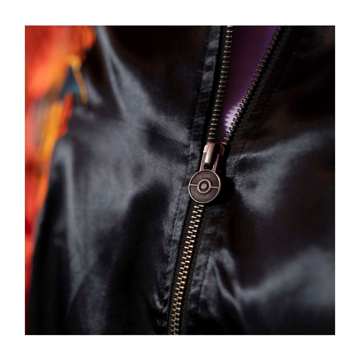 Charizard Souvenir Jacket - Adulto