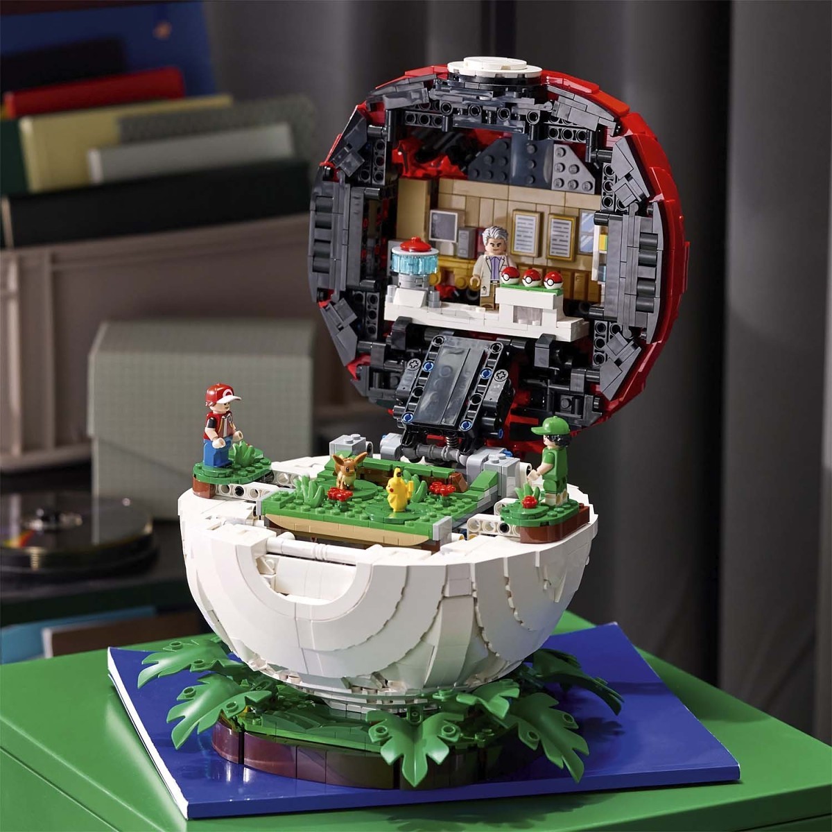 [Pre Orden] LEGO® Pokémon™ Iconic Trainer Moments Poké Ball
